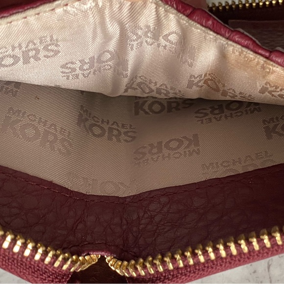 Michael Kors Zip Around Burgundy Leather Wallet - Picture 5 of 13
